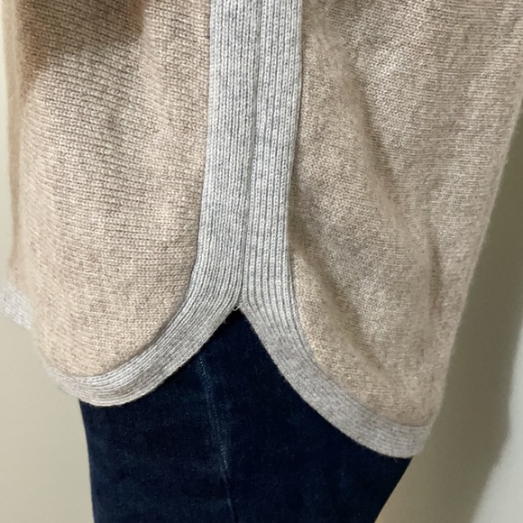 Cassis Taupe/Gray Wool Blend Sweater 36 - Picture 3 of 7